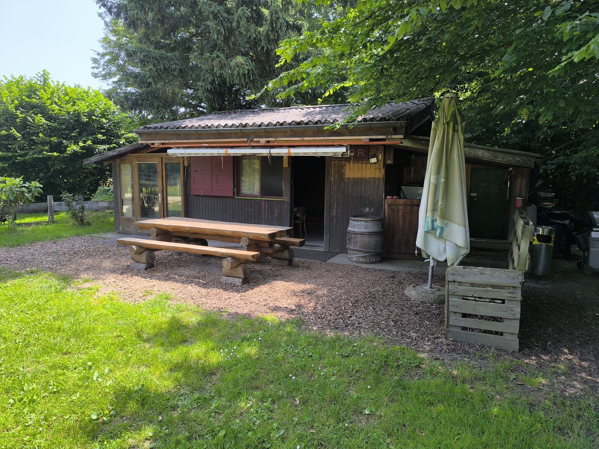Cabane des pêcheurs au bord de la Venoge